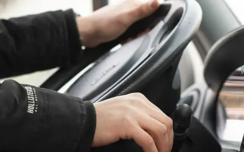 Maglownica: Objawy awarii, naprawa i koszty Poradnik eksperta