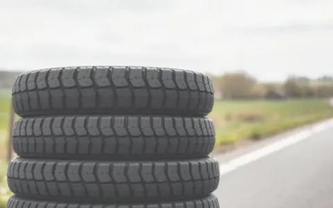 Opony do Hyundai ix35: Wybierz rozmiar i model Poradnik Eksperta