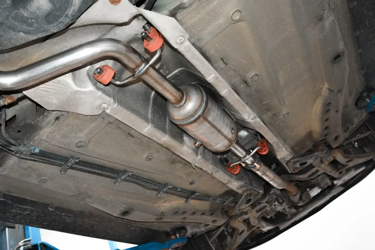 Ford C-Max 1.6 TDCI lokalizacja DPF
